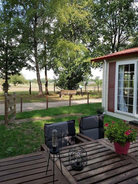 Woudthuisje Laag-Soeren Exterior foto